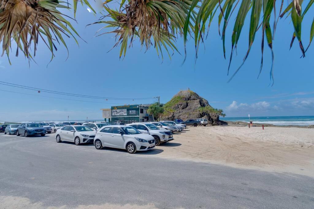 1br Charming Currumbin Apartment Gold Coast