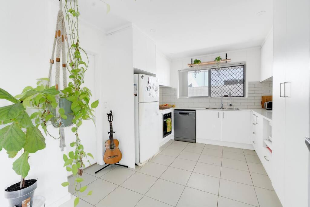 1br Charming Currumbin Apartment